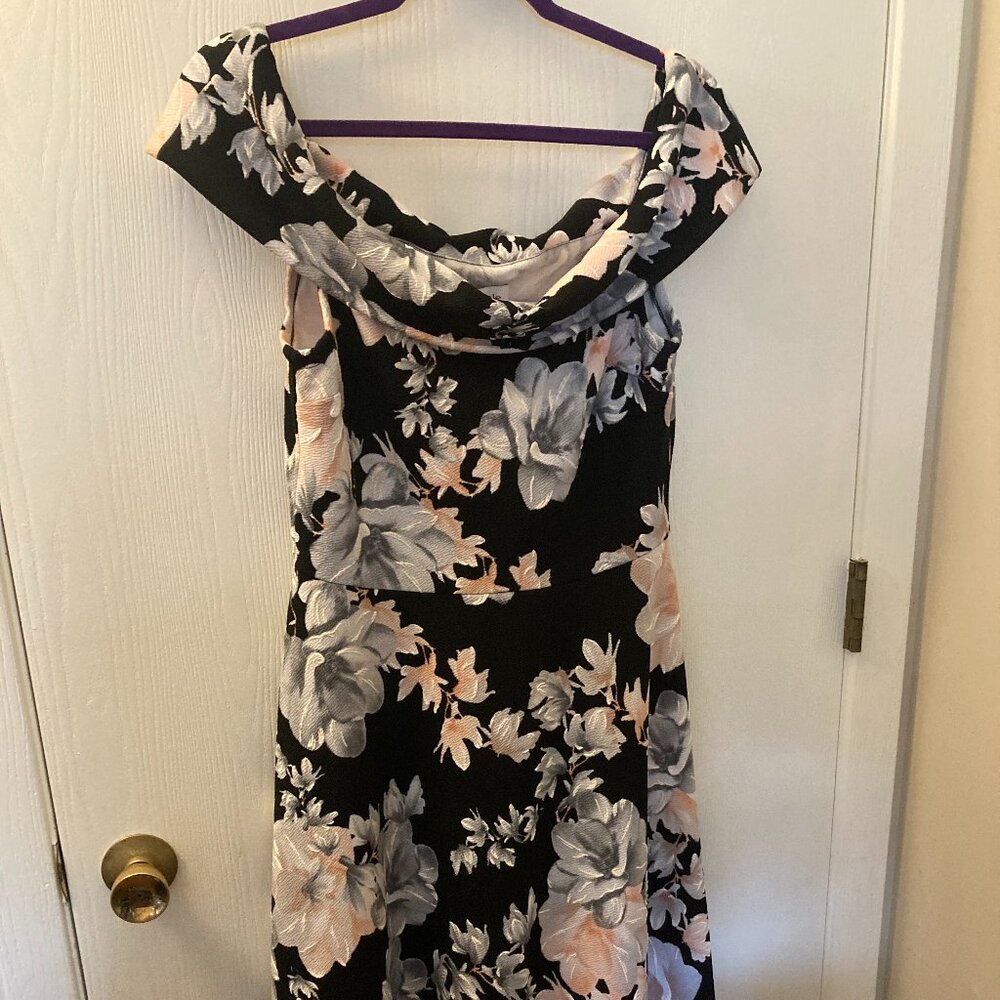 NWT Nicole by Nicole Miller off the shoulder floral dress size 10